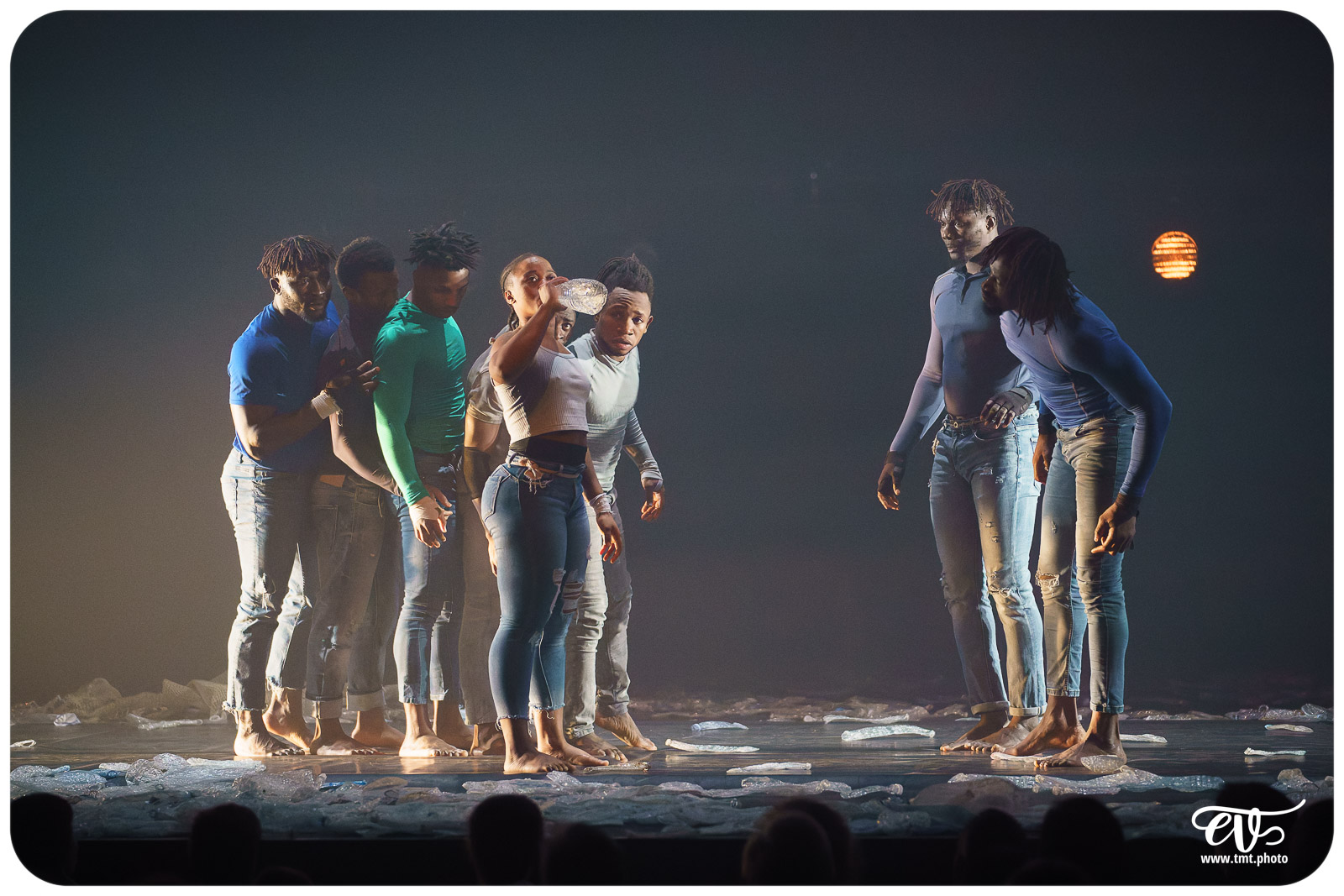 YÉ ! (L'EAU) (CIRCUS BAOBAB)